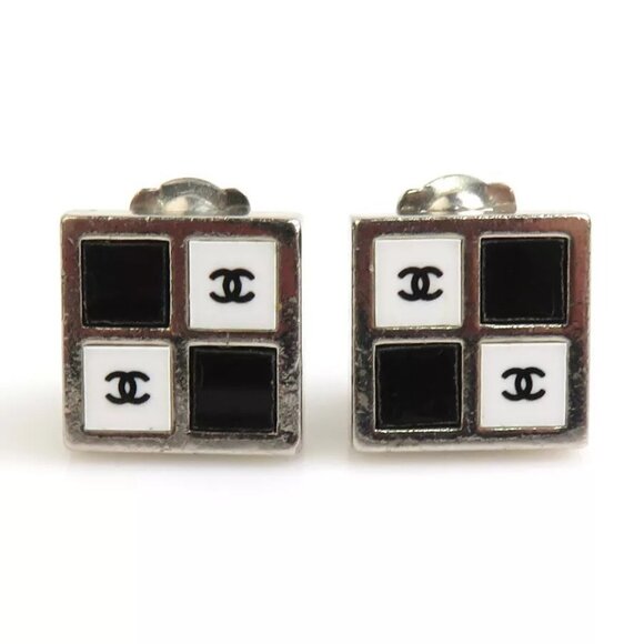 Auth CHANEL CC Logo Clip on Earrings Silver/Black/White Metal/Plastic - Picture 1 of 16